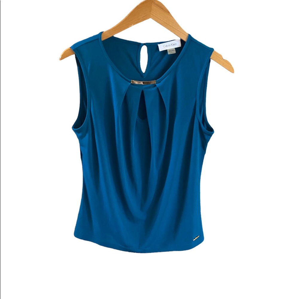 Calvin Klein black size M/p 
Pleated Jewel Neck Sleeveless Knit Jersey Top